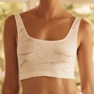 NWT LyreBird Seamless Textured Lace Square-Neck Bra / Bralette